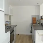 Nord-west Apartment *